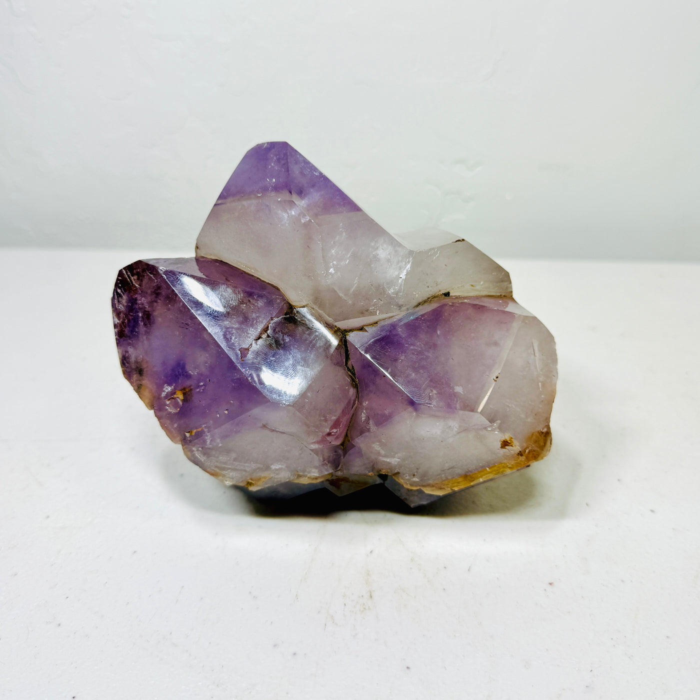 Améthyste compacte non chauffée, forme libre – Violet bicolore | 1,36 kg