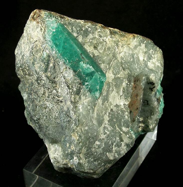 Emerald real specimen reference photograph