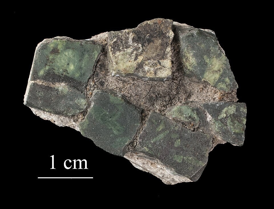 Serpentine real specimen reference photograph
