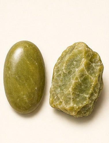 Serpentine shown as a polished palm-stone or cabochon form beside a rough form in a generated educational comparison illustration