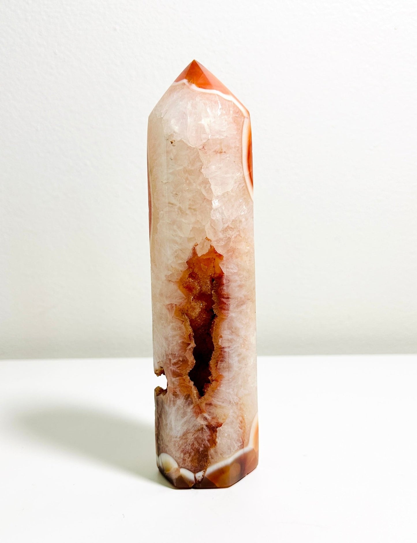 Exquisite Tall Carnelian Agate Geode Tower - A Beacon of Warmth - KREATEUR MIAMI