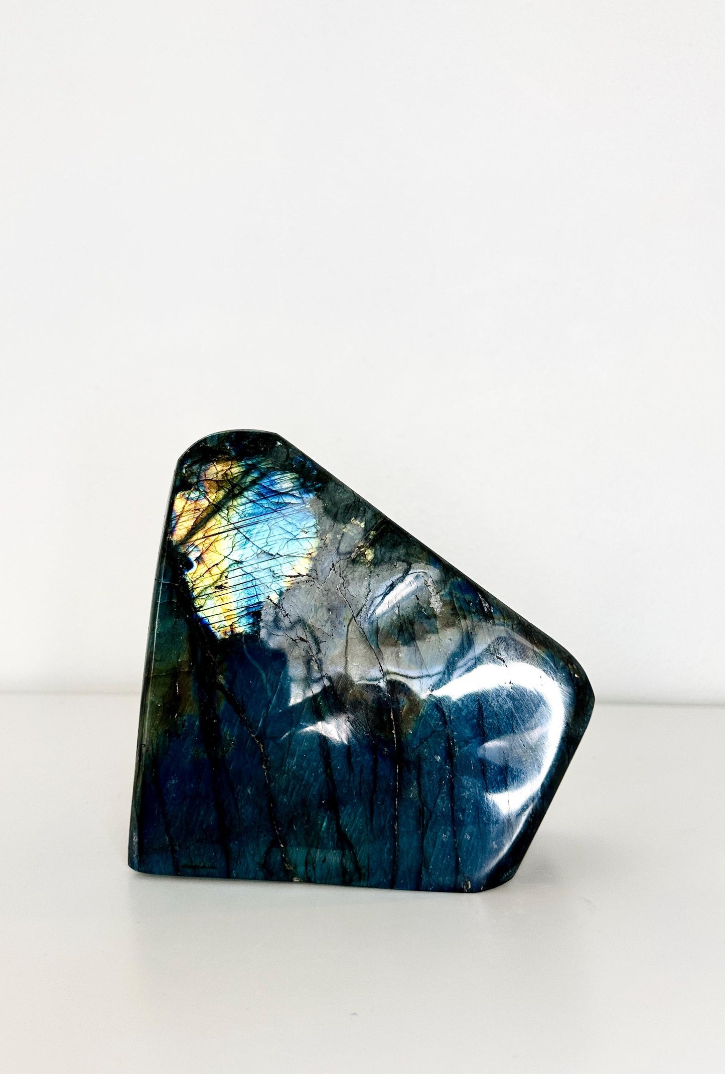 Title: Large Labradorite Freeform Specimen with Blue & Gold Flashes - 6.1 lbs (2.7 KG) - Intuition Enhancing Crystal