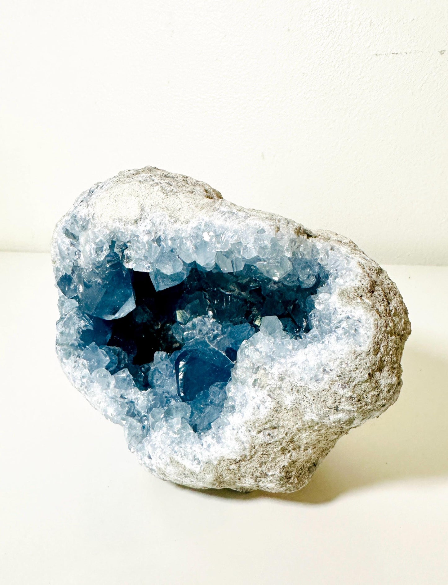 Raw Celestite Geode Specimen - 4.3 lbs (1.95 KG) - Natural Blue Crystal for Home Decor and Healing