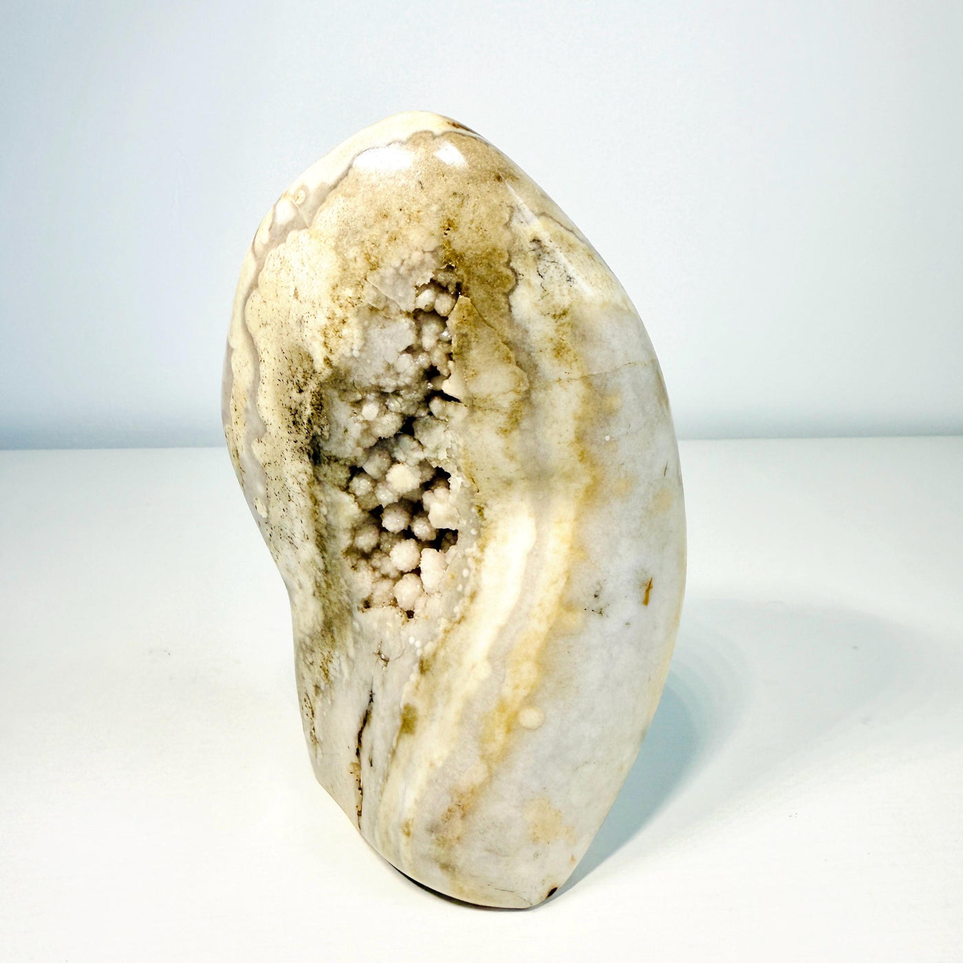 One-of-a-Kind Orchid Flower Agate Freeform with Druzy — 3.2 lb — média du produit 1
