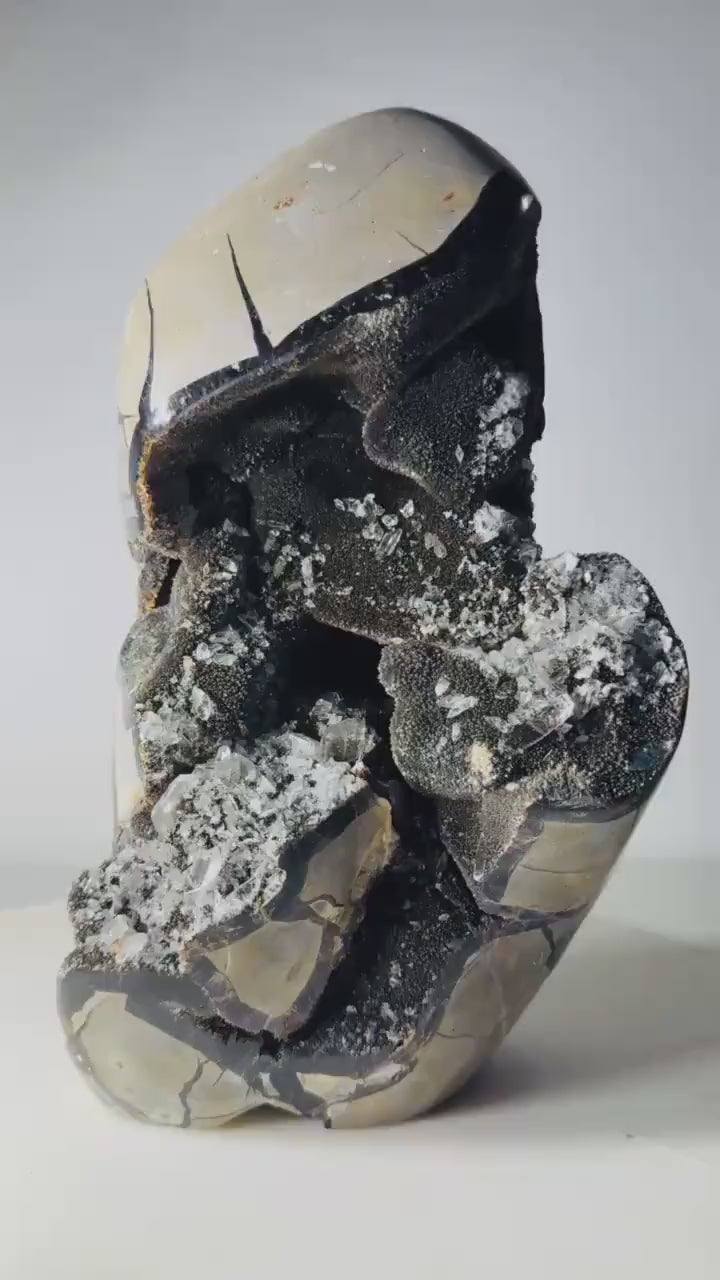Septarian Dragon Stone with Clear Druzy, 15 lb — video of the exact piece