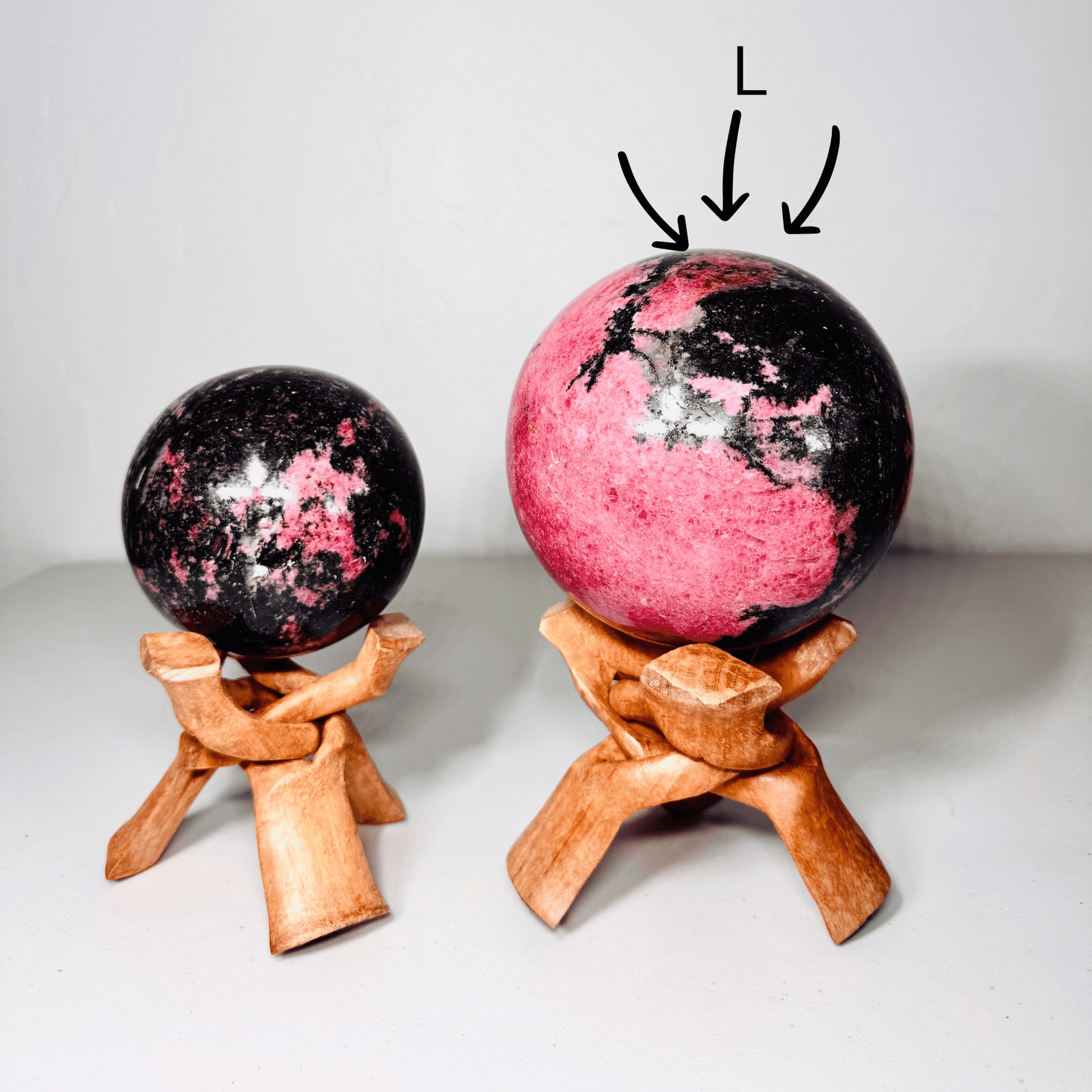 Rhodonite Sphere - KREATEUR MIAMI
