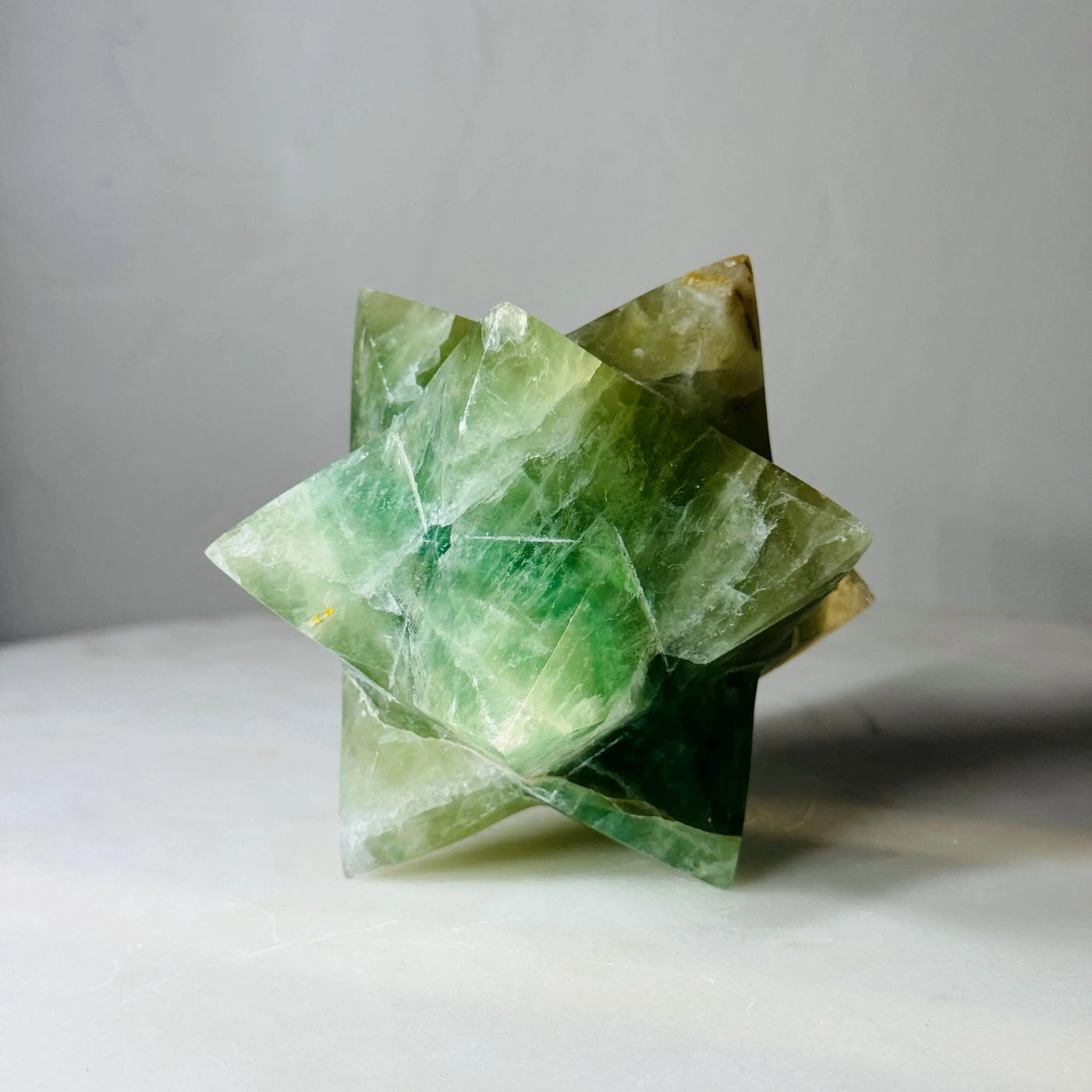 CLEARANCE — Green Fluorite Merkaba Star (3.6 in, 1.6 lb) — média du produit 1
